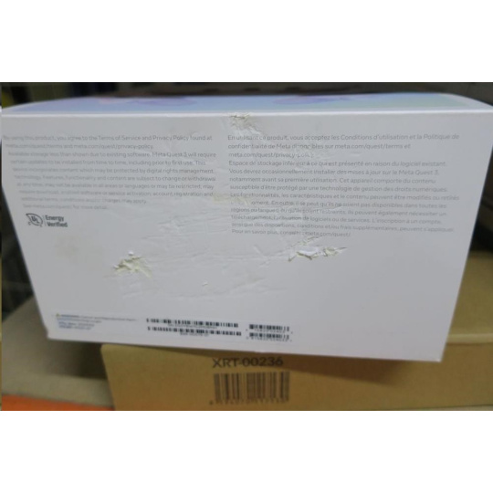 BAZAR Meta Quest 3 Virtual Reality - 128 GB - US - (Komplet) BAZAR Meta Quest 3 Virtual Reality - 128 GB - US - (Komplet)