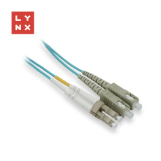 LYNX duplexní patch kabel MM, OM3, LC/SC, 50/125µm, 0,5m LYNX duplexní patch kabel MM, OM3, LC/SC, 50/125µm, 0,5m